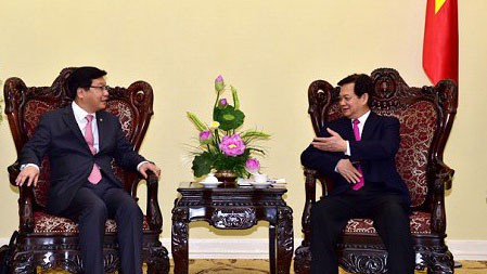 Vietnam, RoK leaders meet for cooperation - ảnh 1